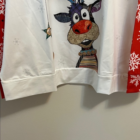 Exclusive Reindeer Holiday Novelty Print Shirt Top XXL Red White Raglan Pullover - Picture 6 of 16